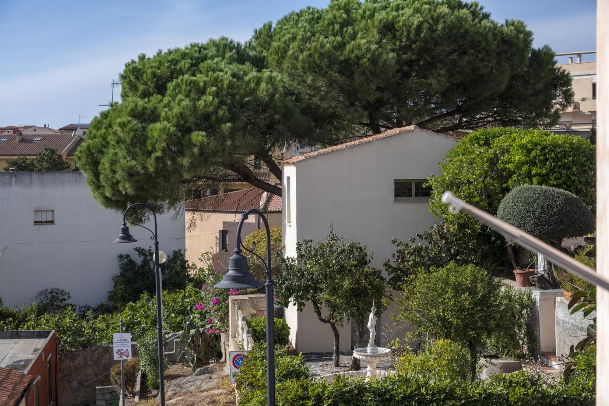 L'Orso E Il Mare (Adults Only) Panzió Palau Kültér fotó
